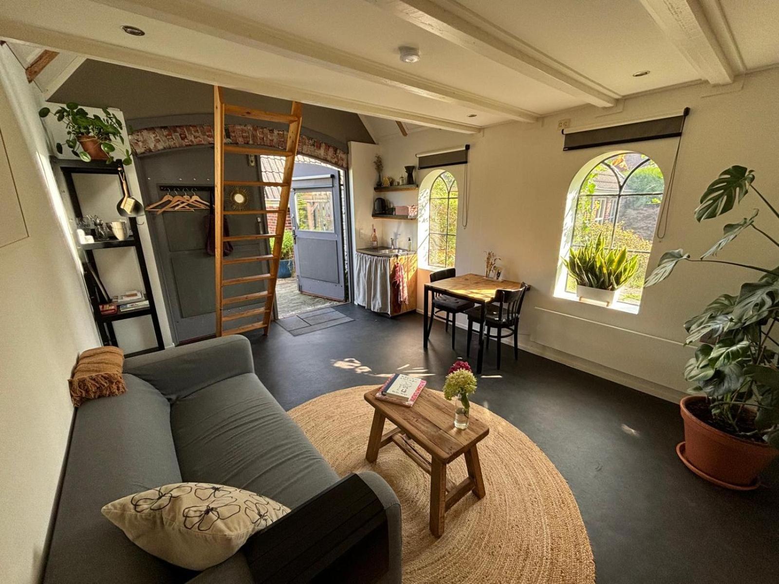 Vila Tiny House De Smederij Peize Exteriér fotografie